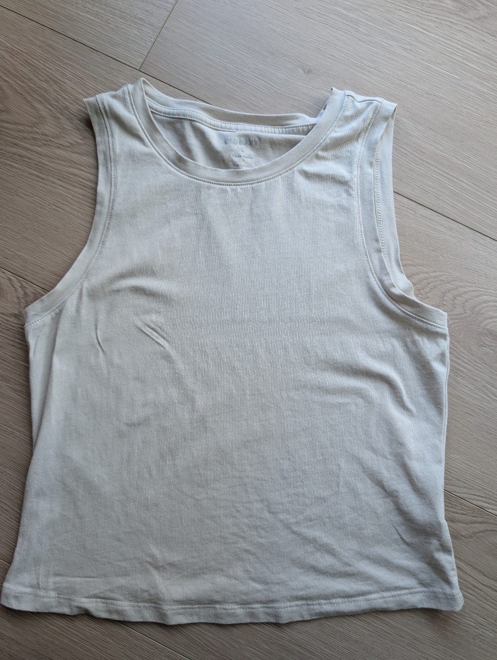 *4 For 20* Old Navy Cream Tank Top